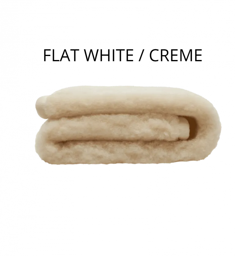 Opgevouwen merinowollen onderlegger in Flat White crème